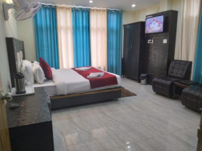 Marina Mountain Hotel